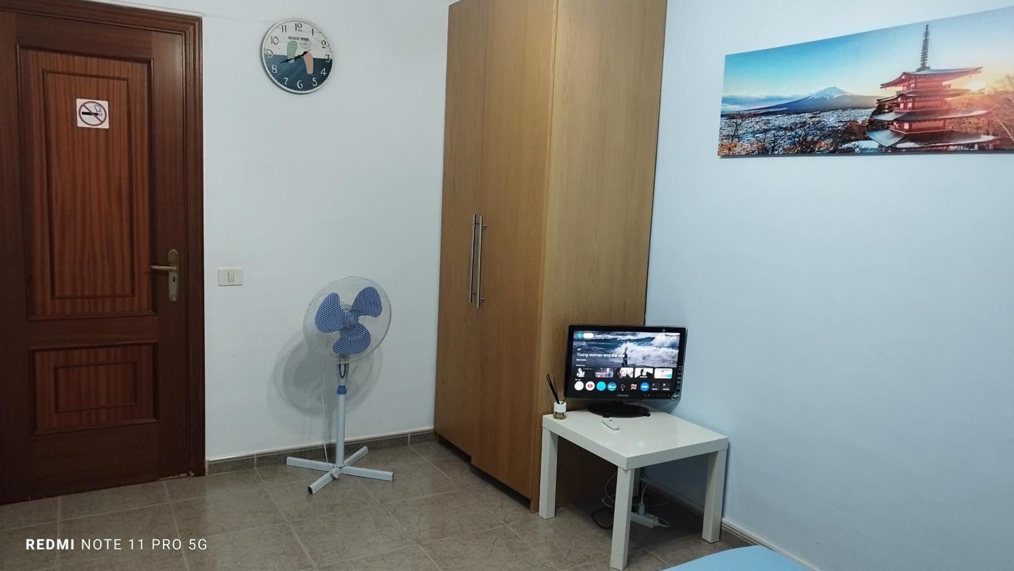 Los Cristianos Centro, Room With A Private Bathroom In Shared Apartment Арона Экстерьер фото